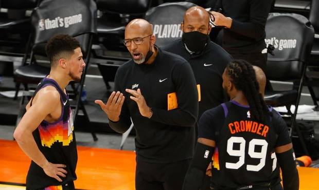 monty-williams-devin-booker-coy-snub